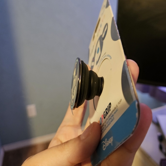 Vintage Mickey Mouse popsocket - Picture 5 of 5